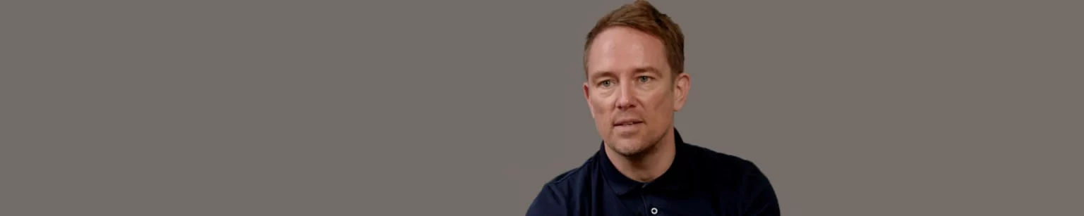 Simon Thomas Official Celebrity Brand Campaign